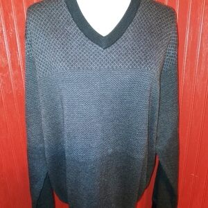 Perry Ellis V-Neck Pullover Sweater L